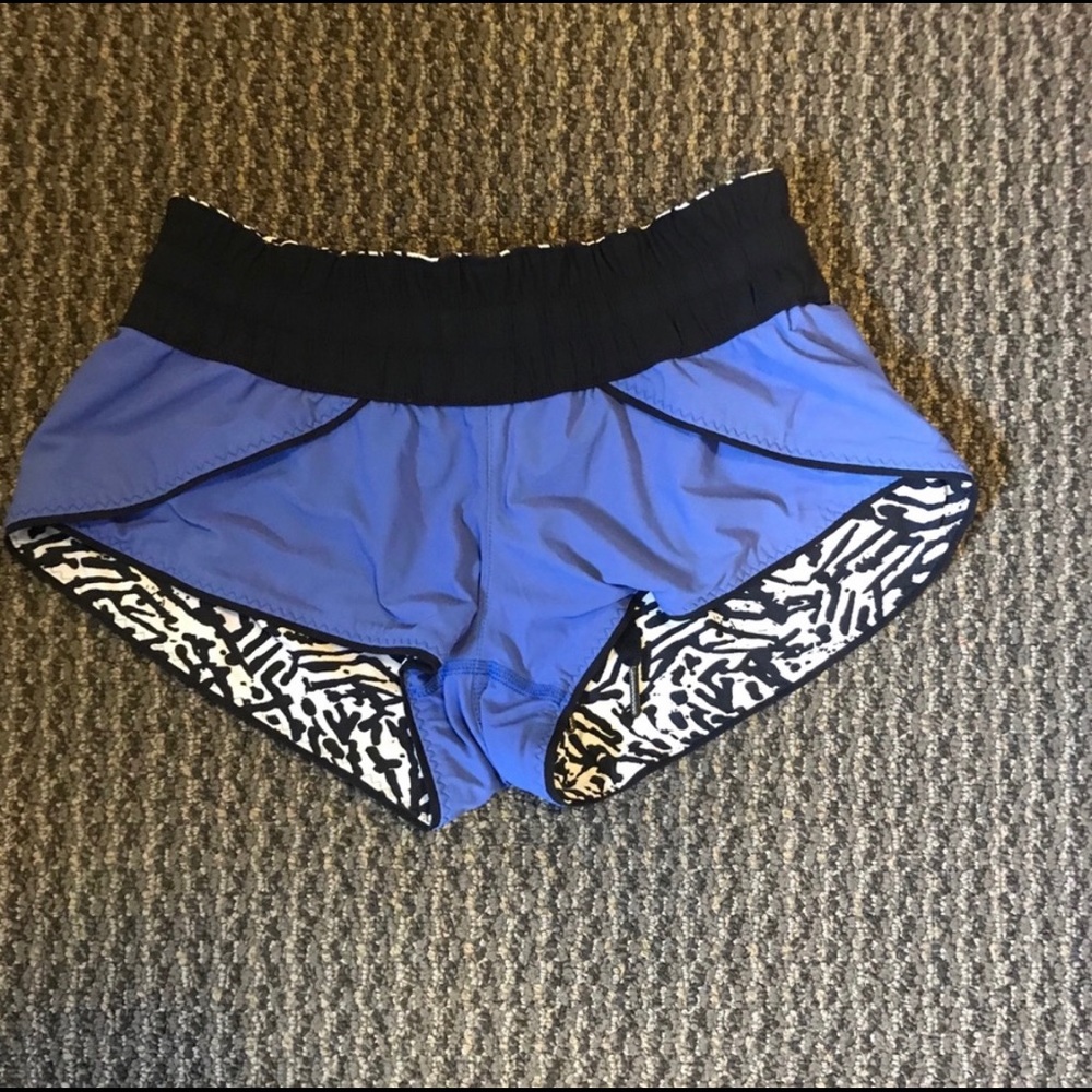 Lululemon reversible workout shorts size 2